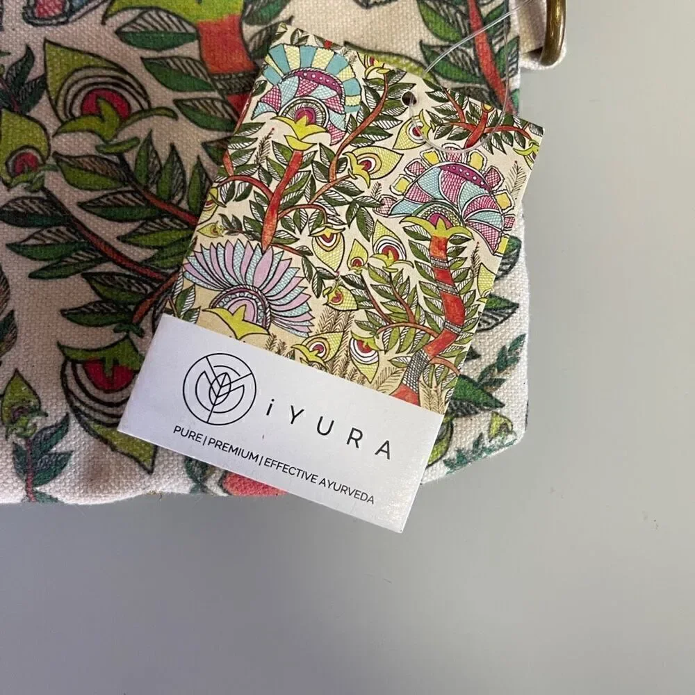 Iyura Beautiful Floral Beaded Paraania Zipper Pouch Clutch NWT